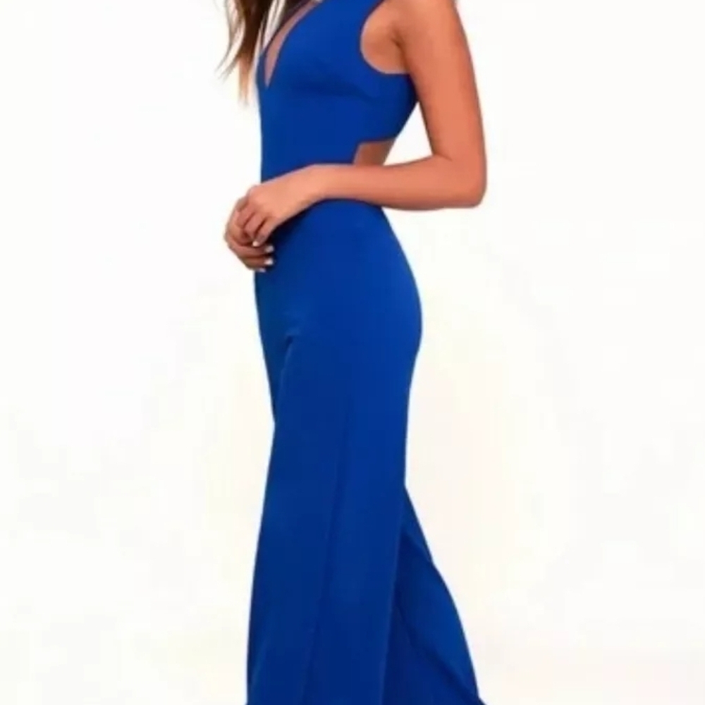Royal Blue Jumpsuit with Plunging V-Neck Size 1xl💙💙 - Picture 8 of 15